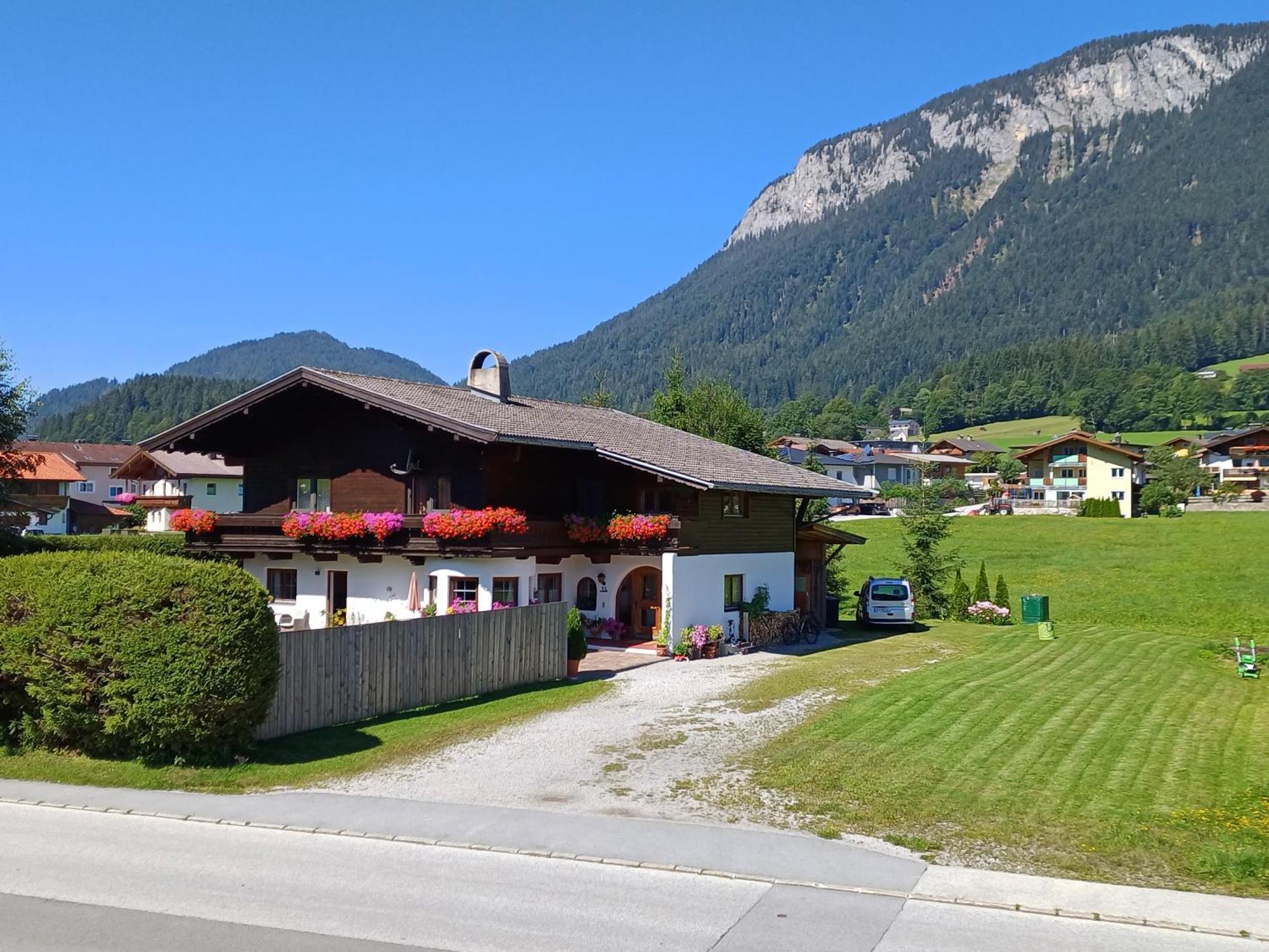 Haus Barbara Acomodação com café da manhã Söll Exterior foto